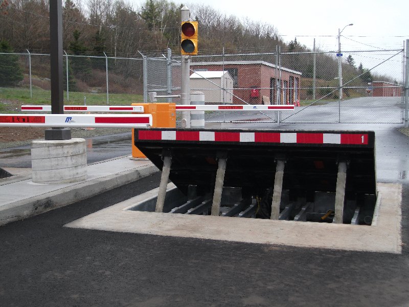 Hydraulic Barrier Dealers and Suppliers in Vadodara, Gujarat, India